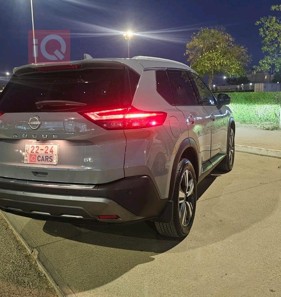 Nissan Rogue